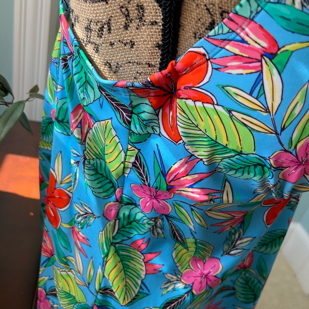 Swim Suits for All Tankini Top - Picture 3 of 15